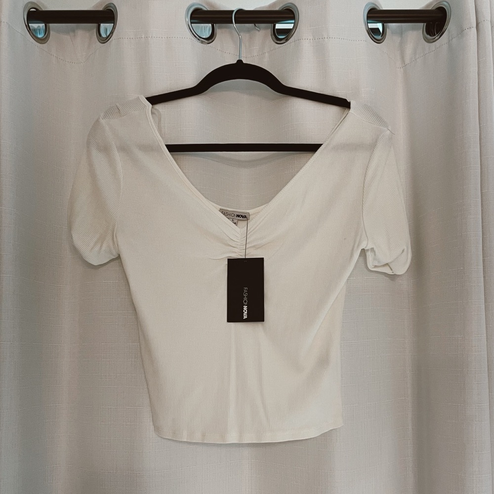 Fashion Nova classic white crop top